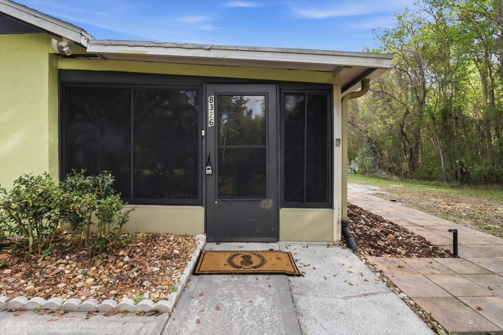 Image 21 of property listing at 8326 W EARL LOOP, Homosassa, FL 34446