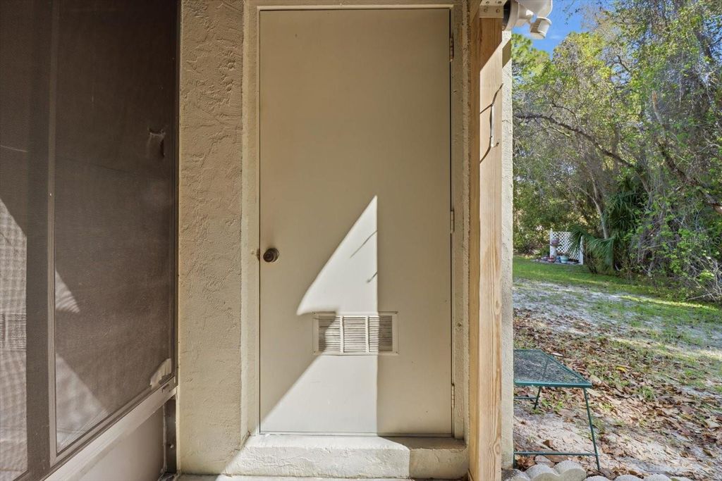 Image 28 of property listing at 8326 W EARL LOOP, Homosassa, FL 34446