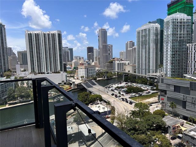 88 SW 7th Street 1511, Miami, FL 33130