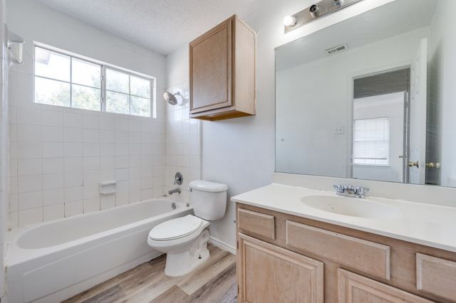 2025 Mallard Drive, Lewisville, TX 75077