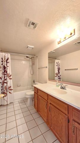 6131 W DESERT COVE Avenue, Glendale, AZ 85304