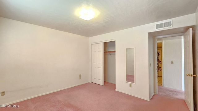 6131 W DESERT COVE Avenue, Glendale, AZ 85304