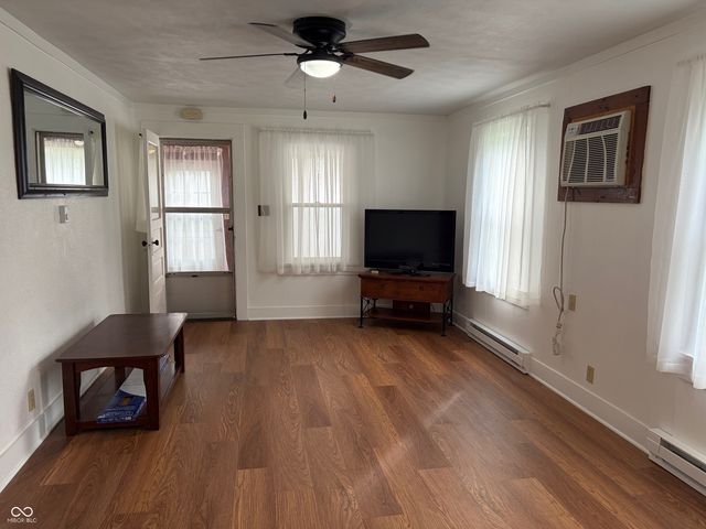 205 Maple Street, Mount Summit, IN 47361