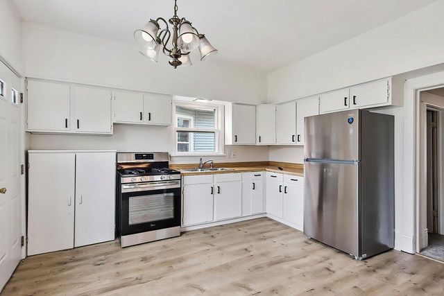 1503 Thurston AVENUE, Racine, WI 53405