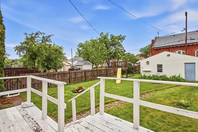 1503 Thurston AVENUE, Racine, WI 53405