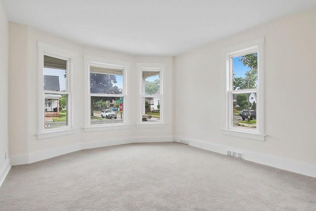 1503 Thurston AVENUE, Racine, WI 53405