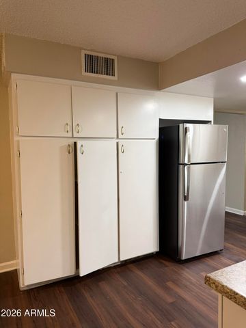 3101 W CORTEZ Avenue, Phoenix, AZ 85029