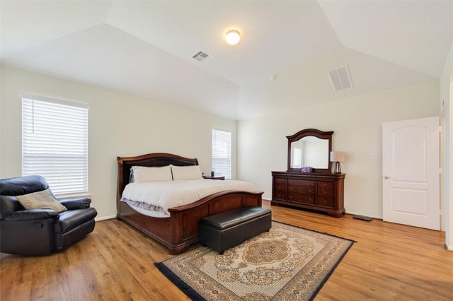 12727 Arcola Valley Court, Houston, TX 77044
