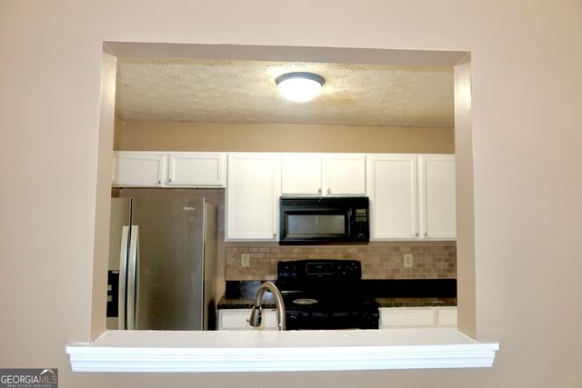 6534 Wellington Chase Court, Lithonia, GA 30058