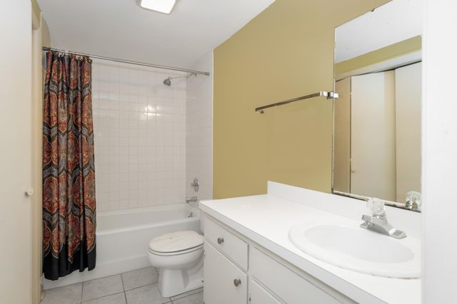 900 Vine Street 9, Chattanooga, TN 37403