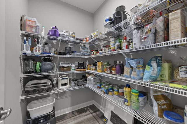 230 Pickerington Ponds Drive, Pickerington, OH 43147