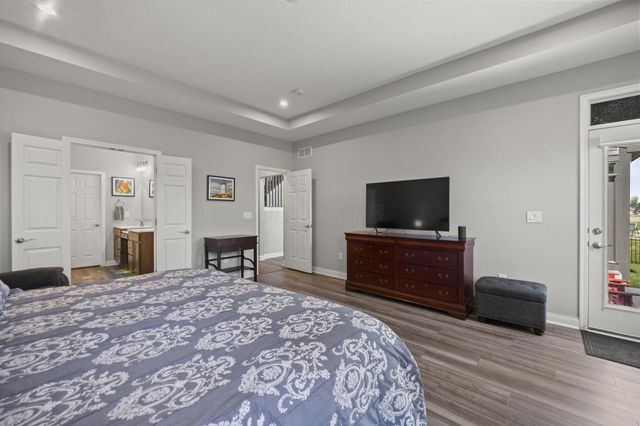230 Pickerington Ponds Drive, Pickerington, OH 43147