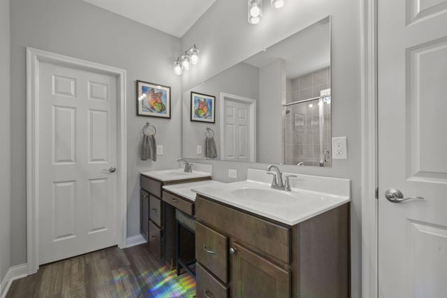 230 Pickerington Ponds Drive, Pickerington, OH 43147