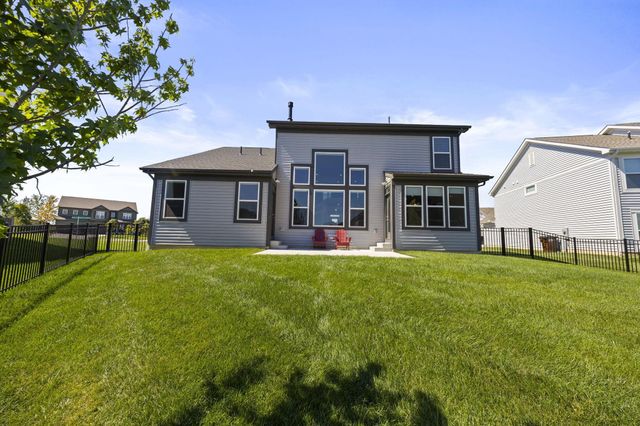 230 Pickerington Ponds Drive, Pickerington, OH 43147