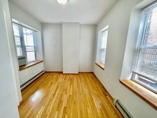 15 Thacher Court 2, Boston, MA 02113