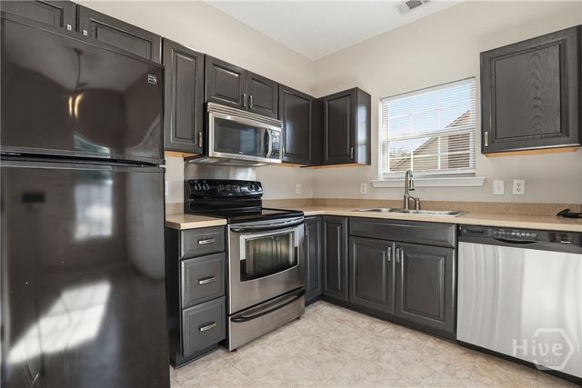 100 Coach House Square, Pooler, GA 31322