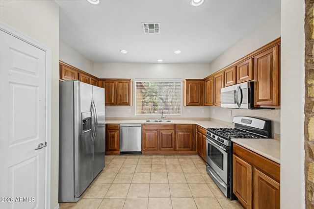 1676 W MORSE Drive, Anthem, AZ 85086