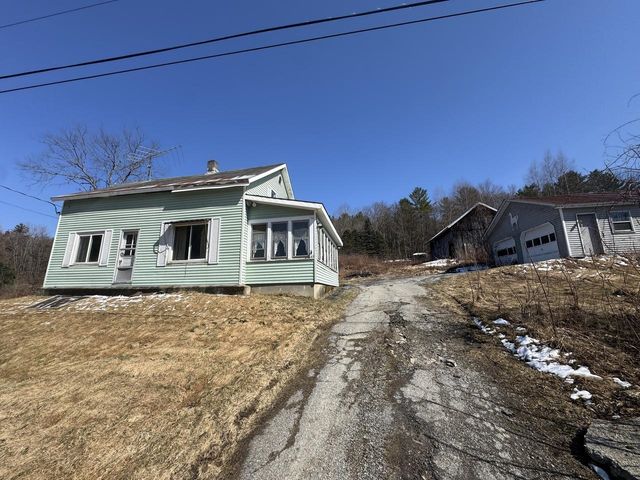 227 Osgood Hill Road, Essex, VT 05452