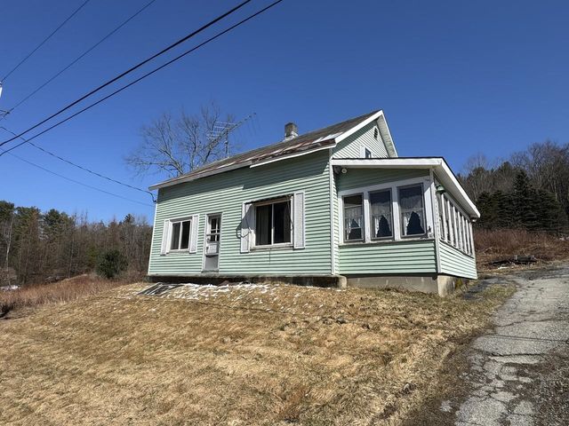 227 Osgood Hill Road, Essex, VT 05452