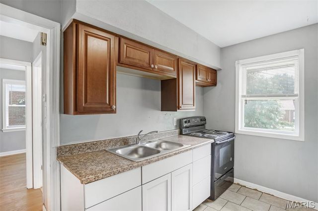 1236 Duenke Drive, Bellefontaine Nghbrs, MO 63137