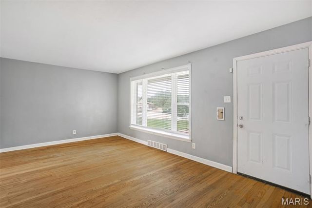 1236 Duenke Drive, Bellefontaine Nghbrs, MO 63137
