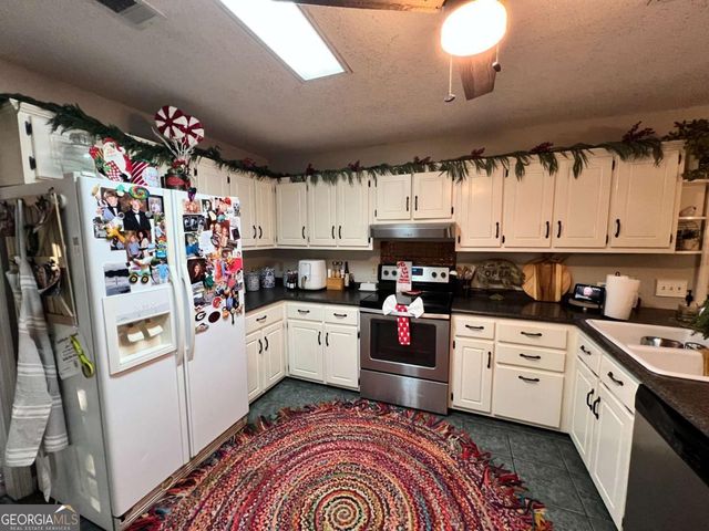 2003 Chevy Place, Vidalia, GA 30474