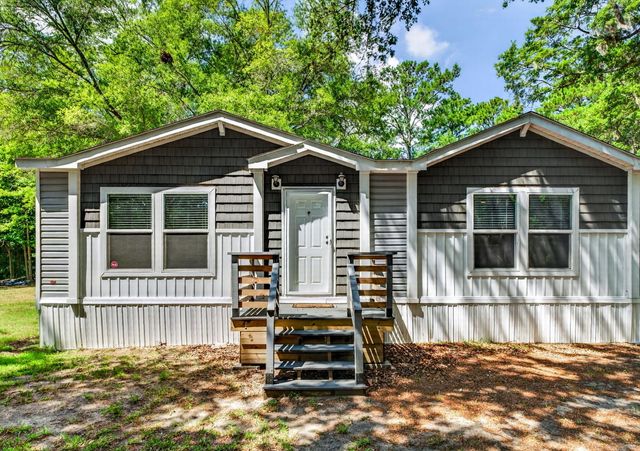 3242 Cape Road, Johns Island, SC 29455