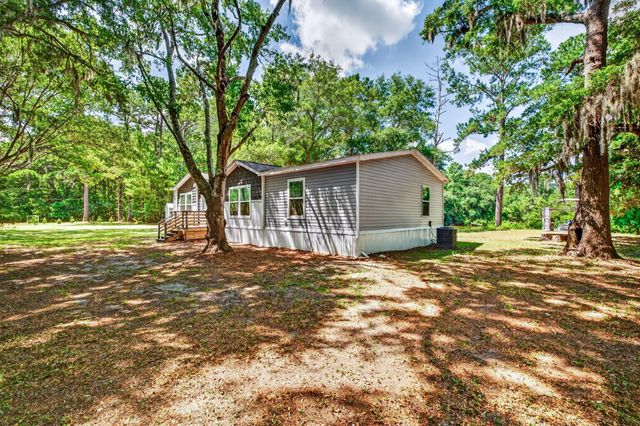 3242 Cape Road, Johns Island, SC 29455