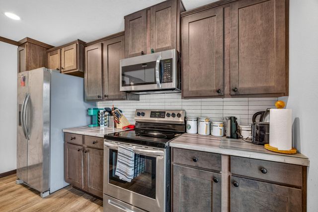 3242 Cape Road, Johns Island, SC 29455