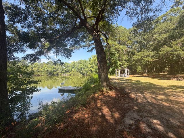3242 Cape Road, Johns Island, SC 29455