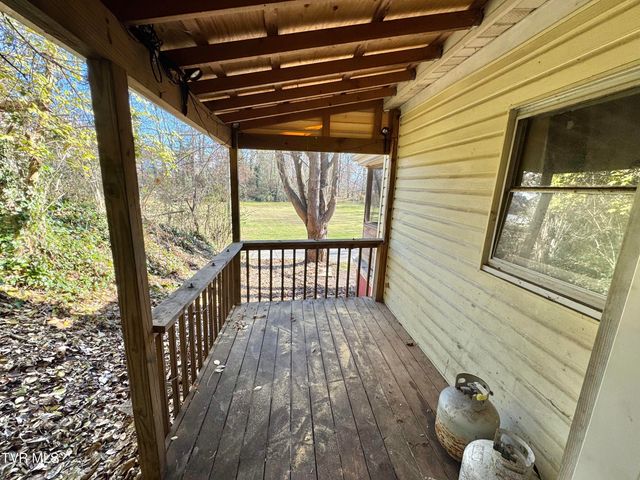 169 Midland Circle, Bristol, VA 24201