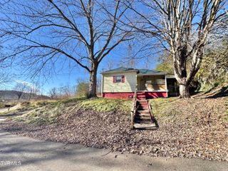 169 Midland Circle, Bristol, VA 24201