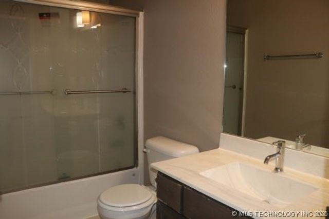 3634 E 143rd Place S, Bixby, OK 74008