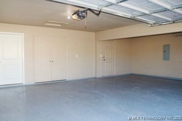 3634 E 143rd Place S, Bixby, OK 74008