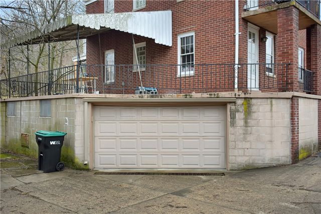 99 Convent Ave 1, Millvale, PA 15209