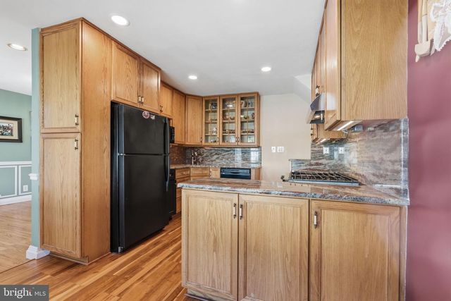 8876 RISING SUN AVE, Philadelphia, PA 19115