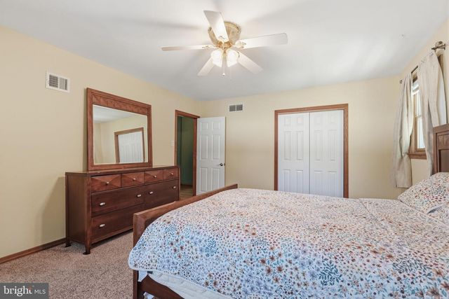 8876 RISING SUN AVE, Philadelphia, PA 19115