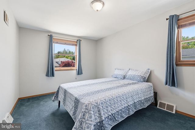 8876 RISING SUN AVE, Philadelphia, PA 19115
