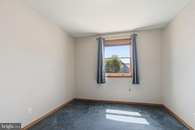 8876 RISING SUN AVE, Philadelphia, PA 19115