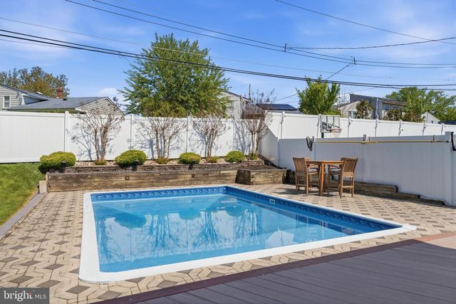 8876 RISING SUN AVE, Philadelphia, PA 19115