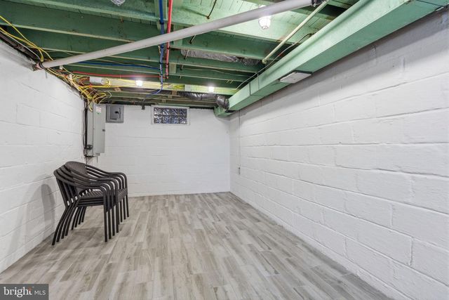 8876 RISING SUN AVE, Philadelphia, PA 19115