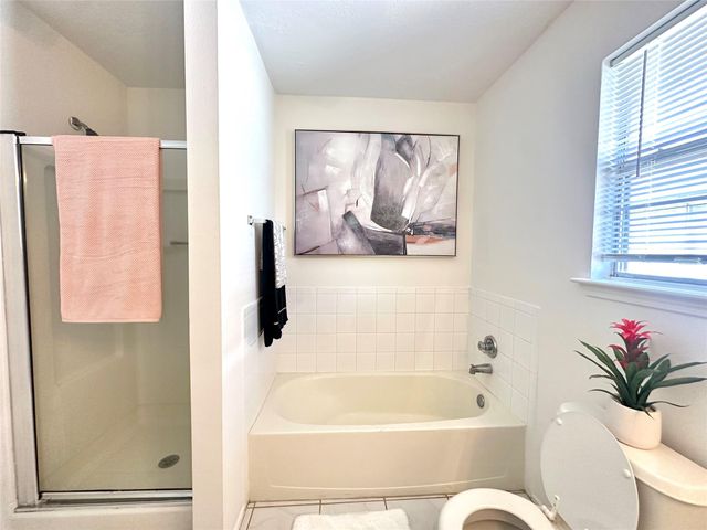 8223 Golf Green Circle, Houston, TX 77036