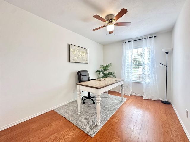 8223 Golf Green Circle, Houston, TX 77036