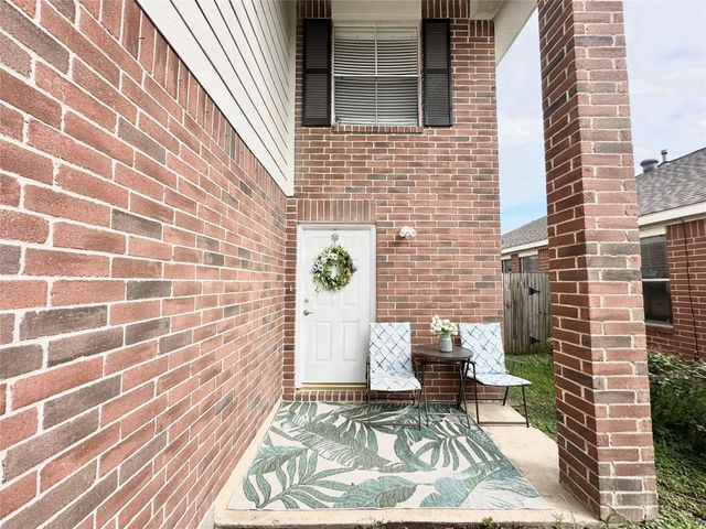 8223 Golf Green Circle, Houston, TX 77036