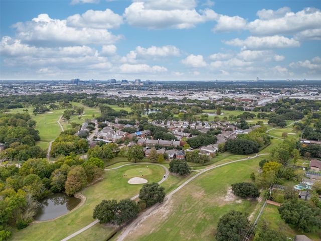 8223 Golf Green Circle, Houston, TX 77036