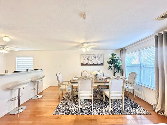 8223 Golf Green Circle, Houston, TX 77036