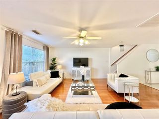 8223 Golf Green Circle, Houston, TX 77036