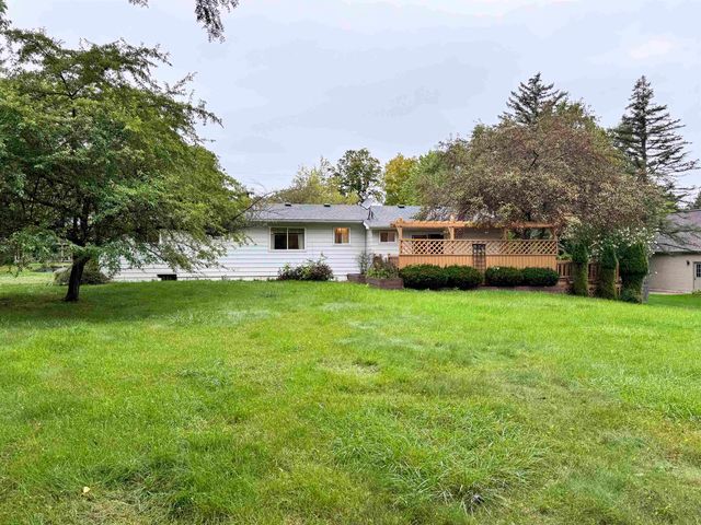 3306 Woodvalley Drive, Flushing Twp, MI 48433