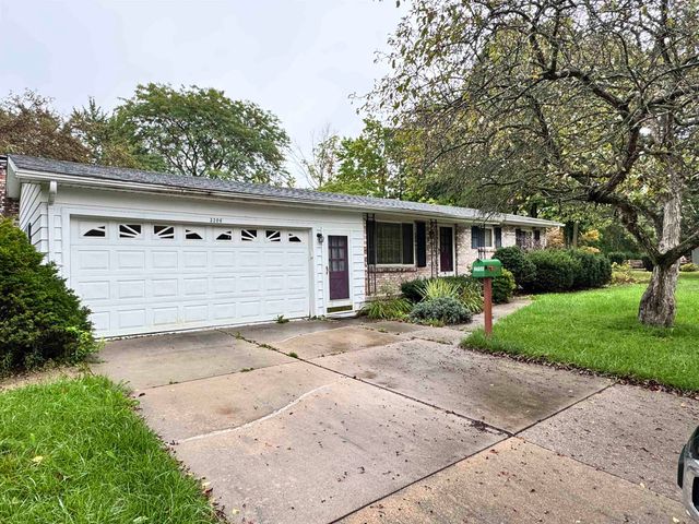3306 Woodvalley Drive, Flushing Twp, MI 48433
