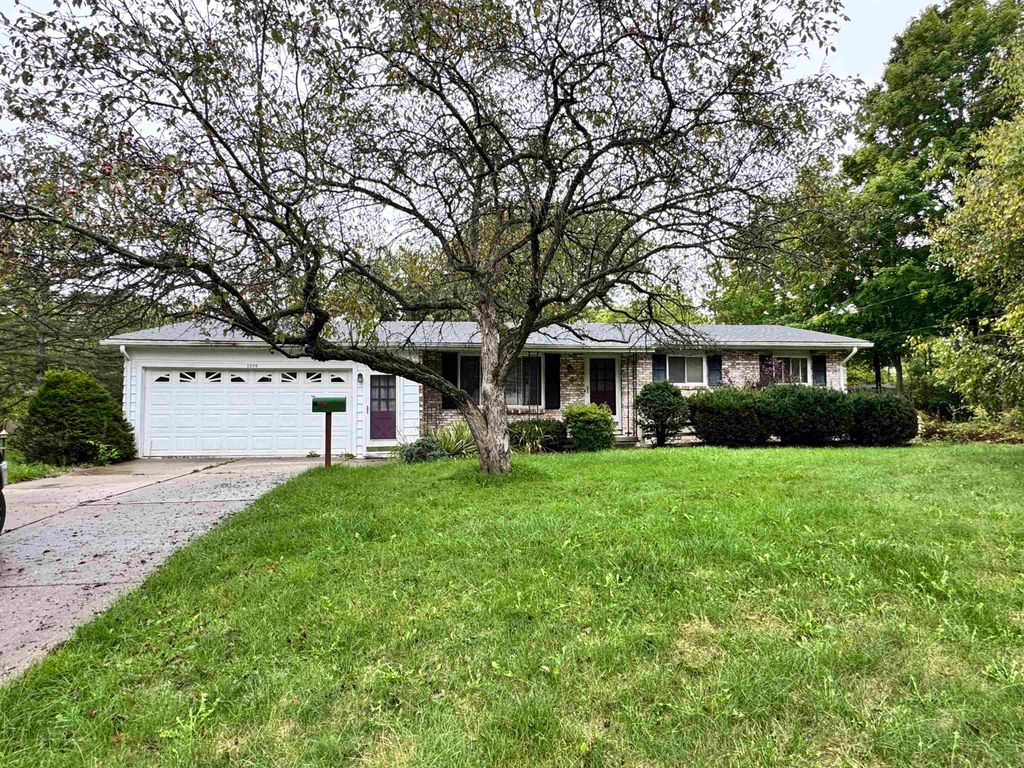 3306 Woodvalley Drive, Flushing Twp, MI 48433